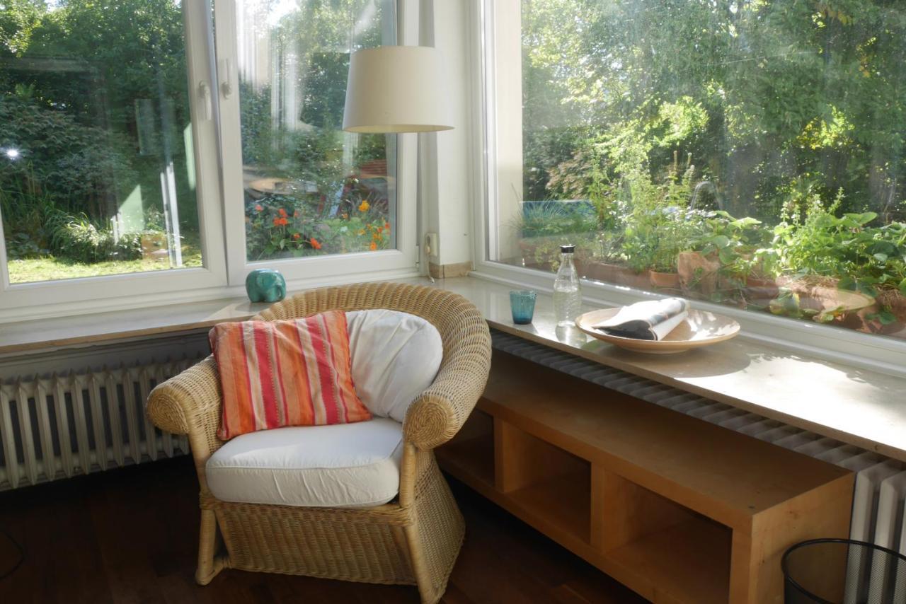Glueck In Benrath Appartement Düsseldorf Buitenkant foto